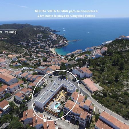 Vista Roses Mar - Villas Batik Kültér fotó