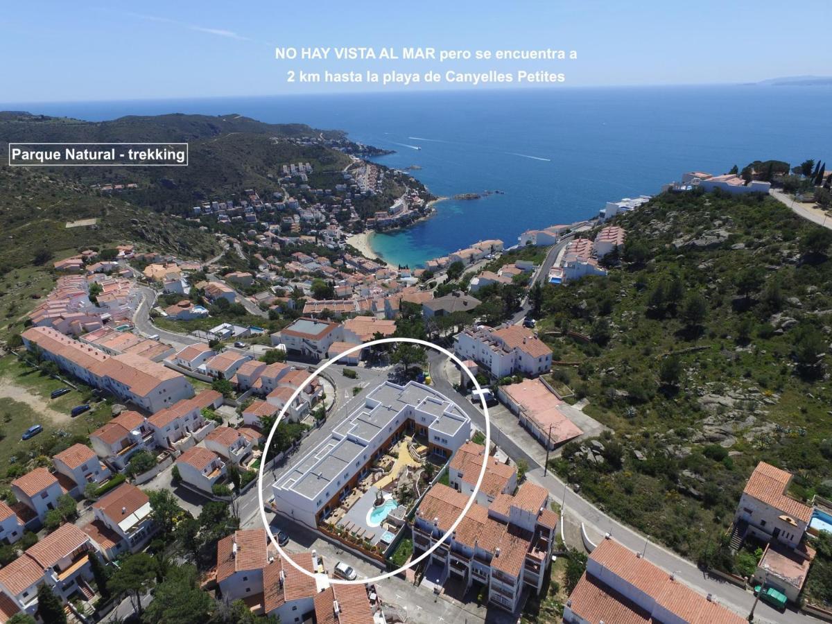 Vista Roses Mar - Villas Batik Kültér fotó