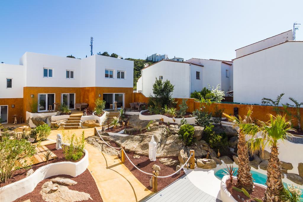 Vista Roses Mar - Villas Batik Kültér fotó