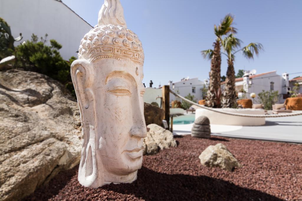 Vista Roses Mar - Villas Batik Kültér fotó